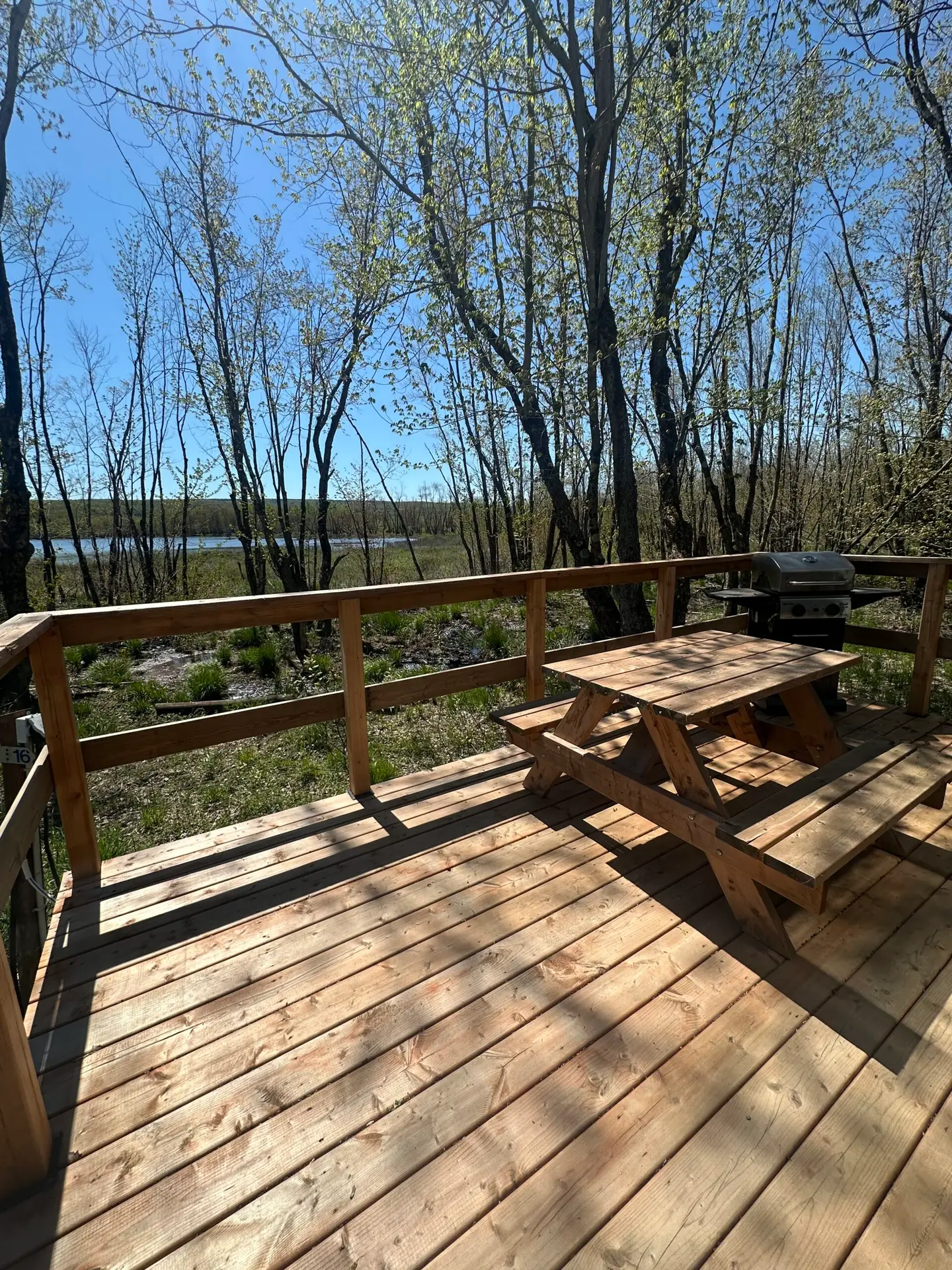 prêt à camper avec vue sur l'eau